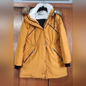 Nine West Women's Yellow/Marigold Winter Jacket - Medium NWOT
